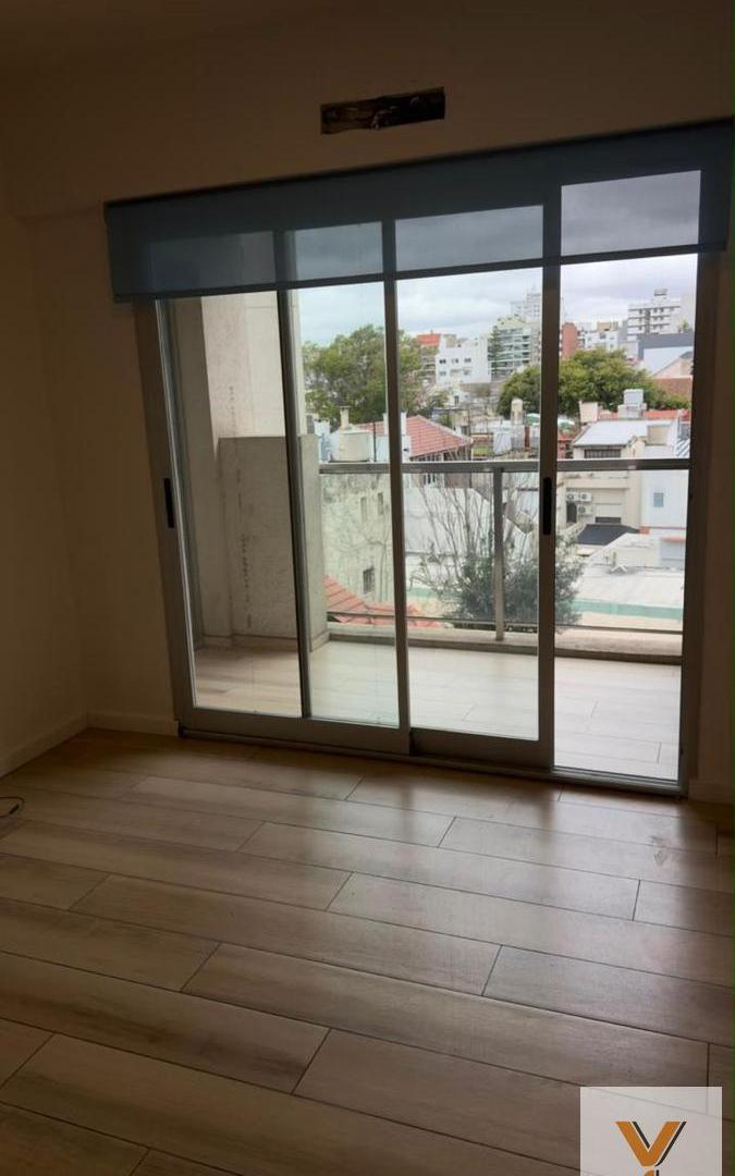 Foto de Departamento en Alquiler - 2 Dormitorios 1 Baño - 70mts - Villa del, imagen 3