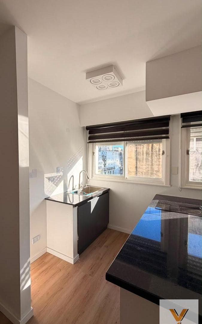 Foto de Departamento en Venta - 2 Dormitorios 1 Baño - 54mts - San Nicolás, imagen 5