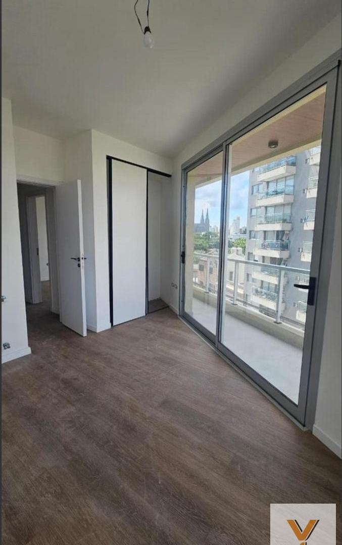 Foto de Departamento en Alquiler - 2 Dormitorios 2 Baños - 84mts - La Plata, imagen 5