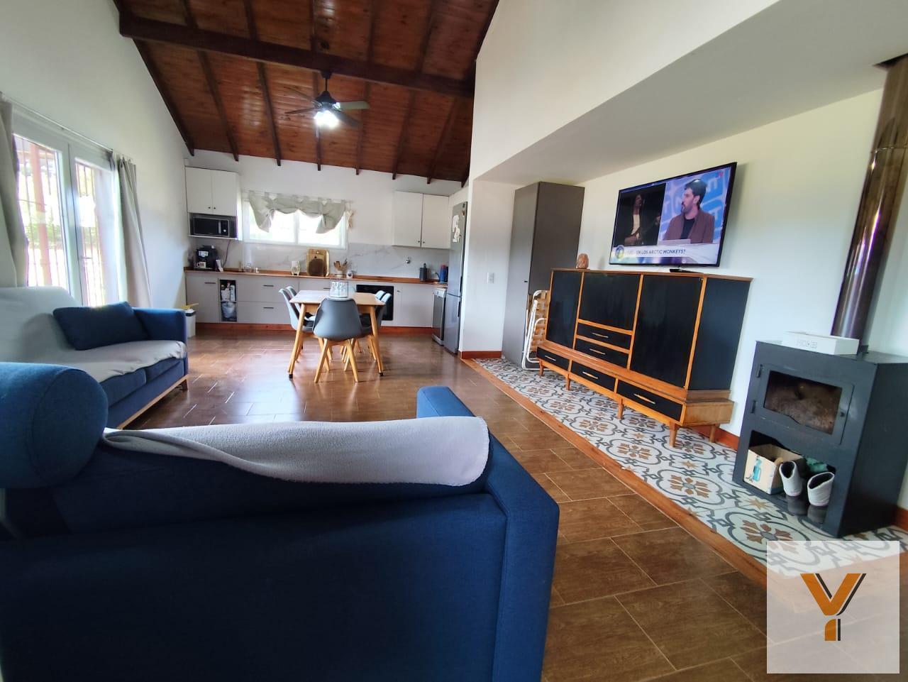 Foto de Casa en Venta - 3 Dormitorios 2 Baños - 790mts - Miramar, imagen 1