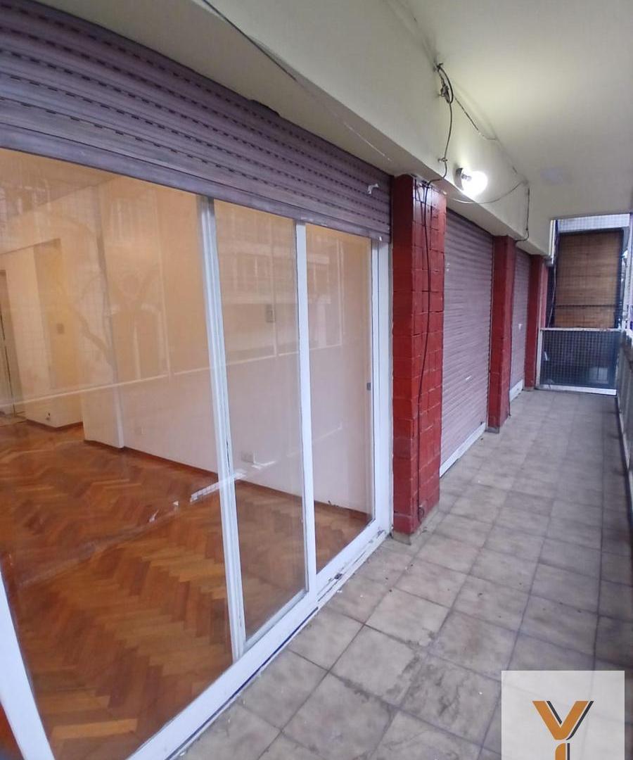 Foto de Departamento en Alquiler - 2 Dormitorios 1 Baño - 71mts - Recoleta, imagen 1