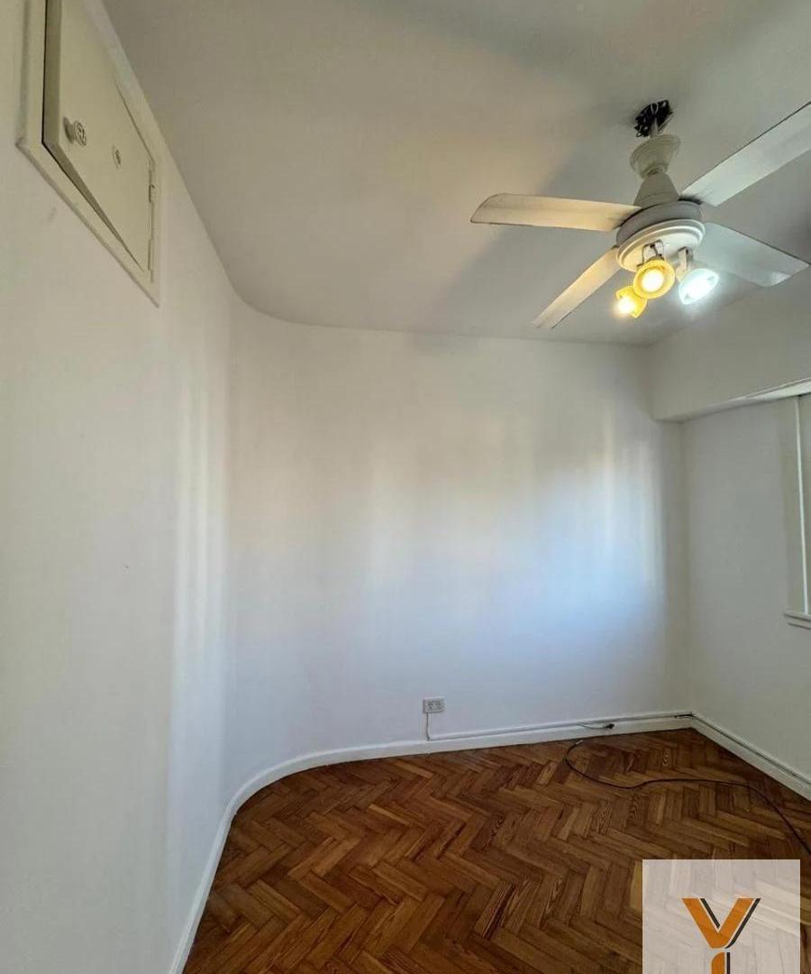 Foto de Departamento en Venta - 2 Dormitorios 1 Baño - 60mts - Villa Pueyrredon, imagen 3