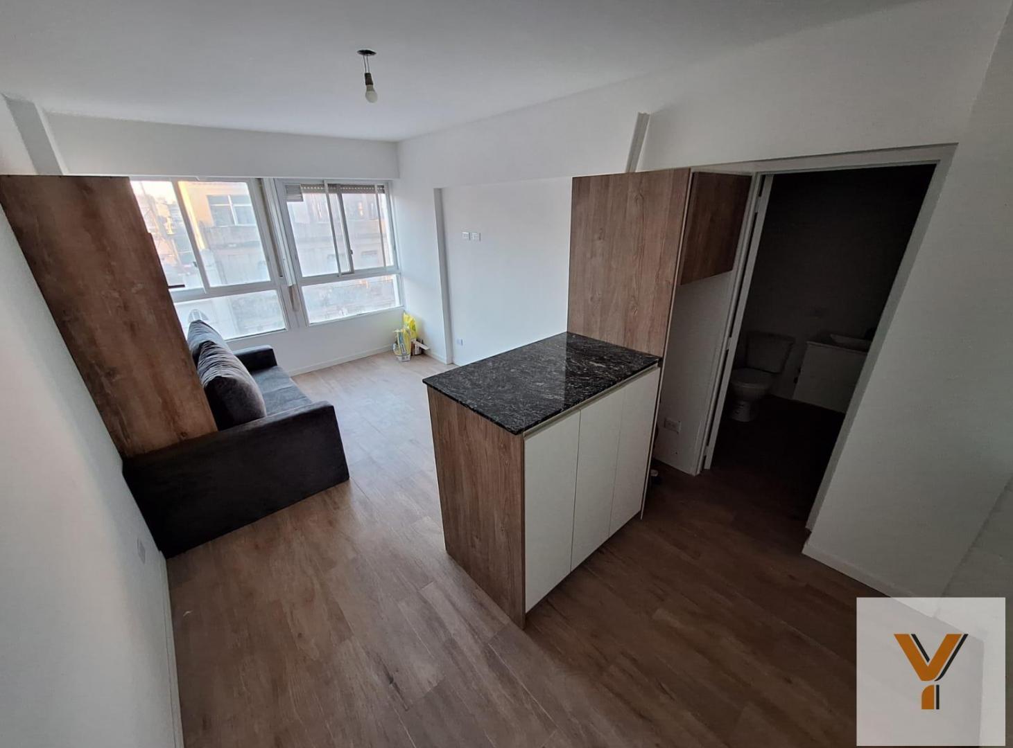Foto de Departamento en Alquiler - Monoambiente 1 Baño - 25mts - Monserrat, imagen 3