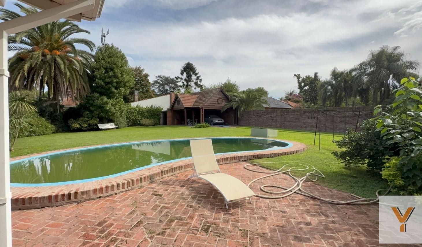 Foto de Quinta en Venta - 4 Dormitorios 4 Baños - 1110mts - San Miguel, imagen 2