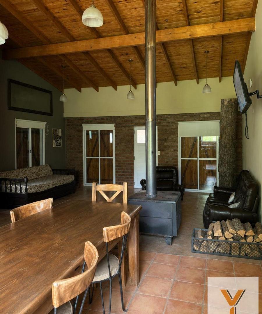 Foto de Casa en Venta - 3 Dormitorios 2 Baños - 705mts - Monte Hermoso, imagen 5
