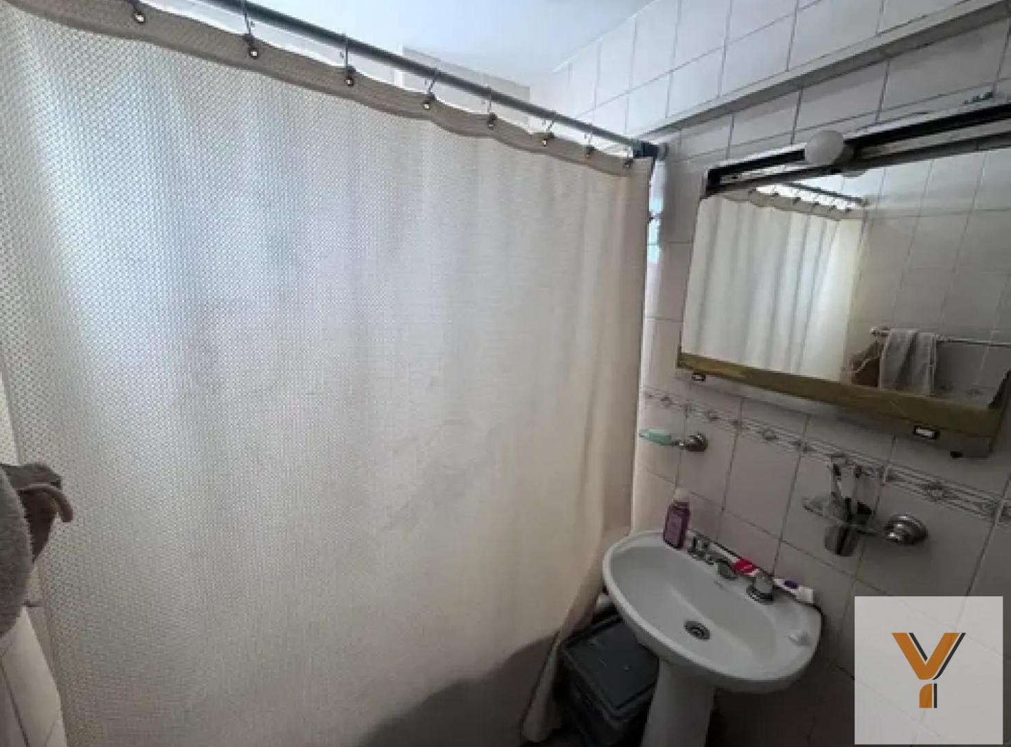 Foto de Departamento en Venta - 2 Dormitorios 1 Baño - 47mts - Constitución, imagen 2