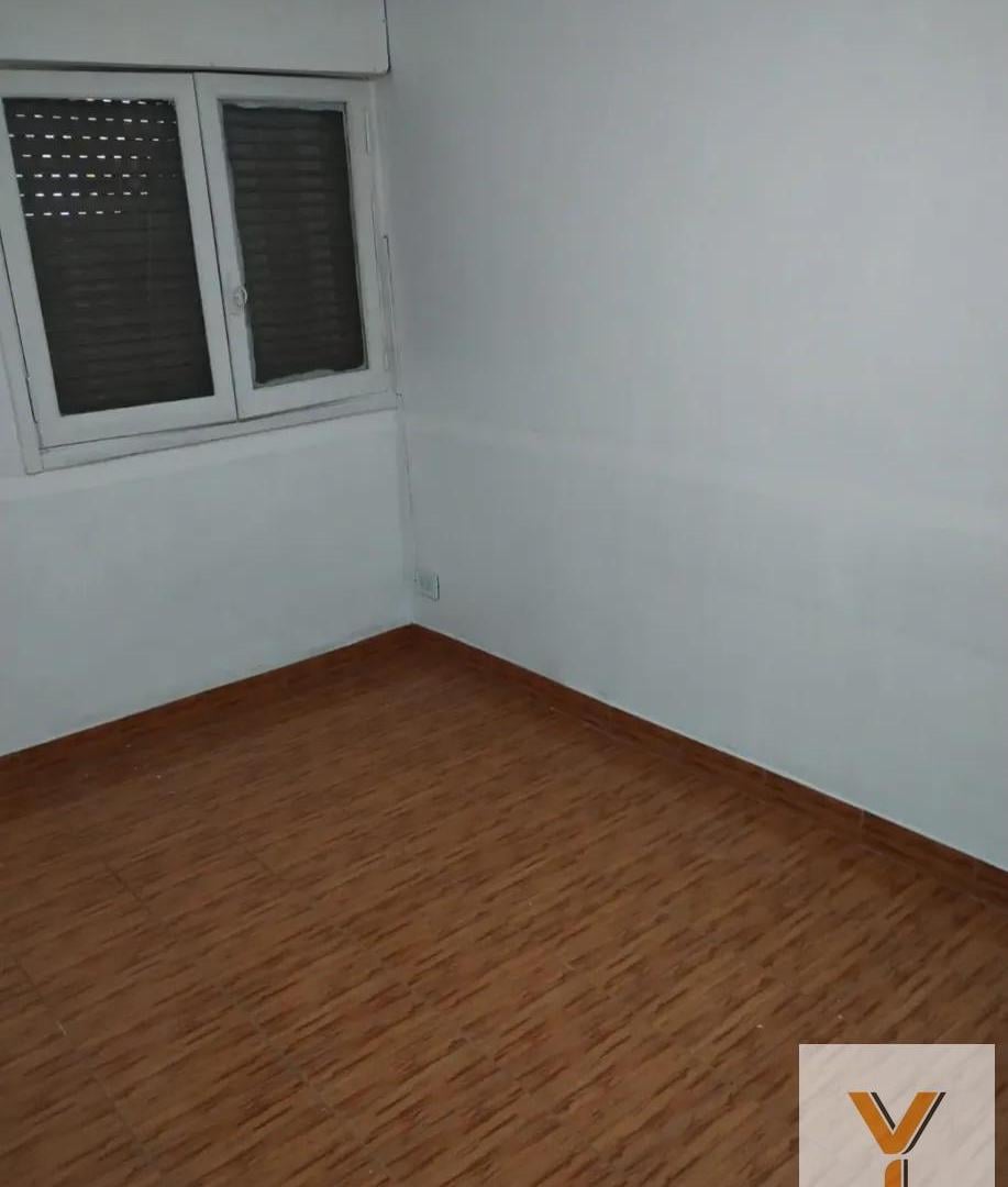 Foto de Casa en Alquiler - 2 Dormitorios 1 Baño - 85mts - Villa del Parque, imagen 4