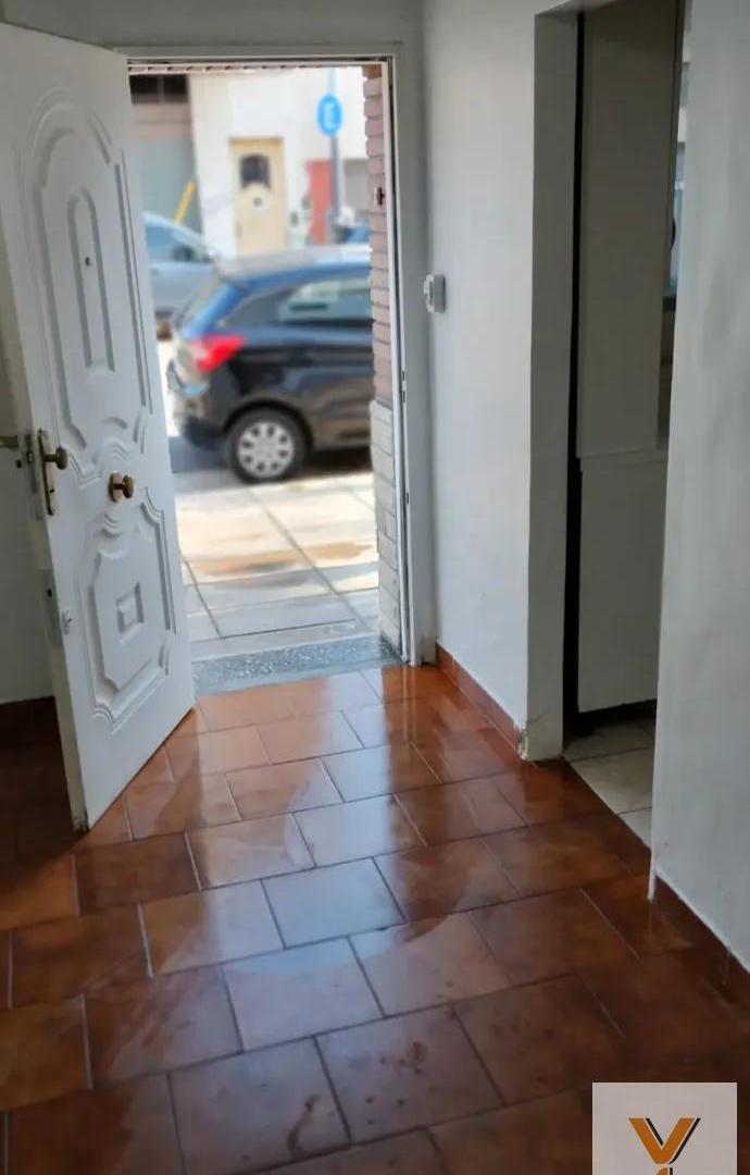 Foto de Casa en Alquiler - 2 Dormitorios 1 Baño - 85mts - Villa del Parque, imagen 1