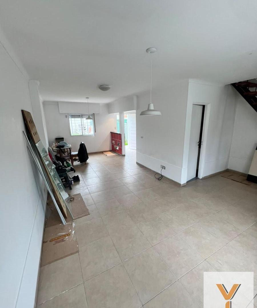 Foto de Casa en Alquiler - 2 Dormitorios 2 Baños - 200mts - Mar Del Plata, imagen 2