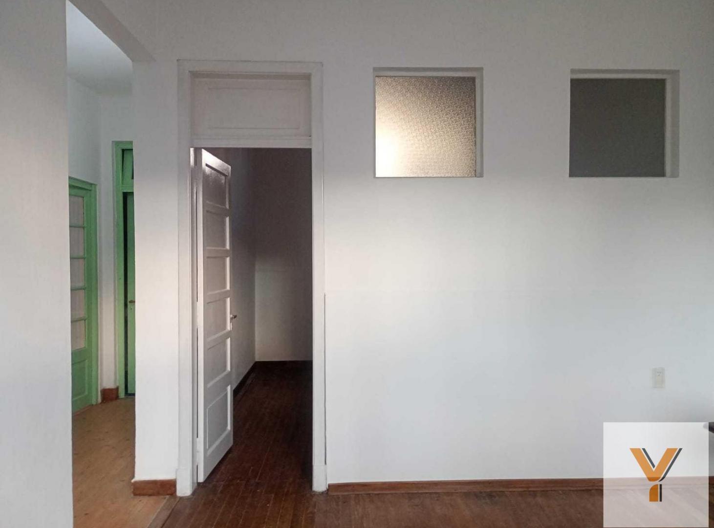 Foto de Casa en Alquiler - 2 Dormitorios 1 Baño - 120mts - La Plata, imagen 2