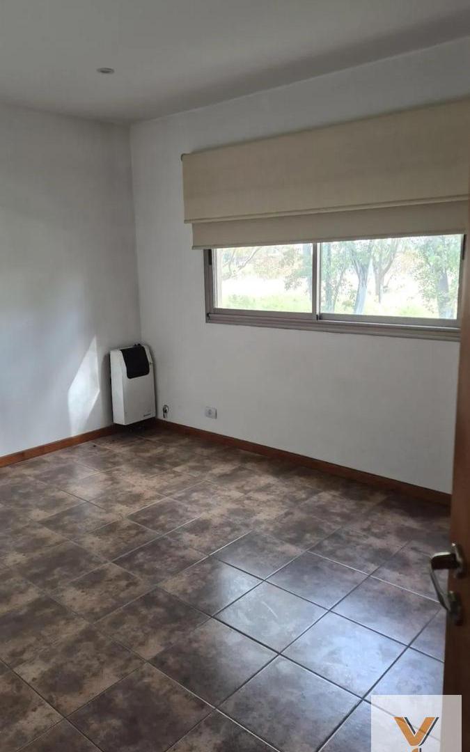 Foto de Departamento en Alquiler - 2 Dormitorios 1 Baño - 73mts - Pilar, imagen 2