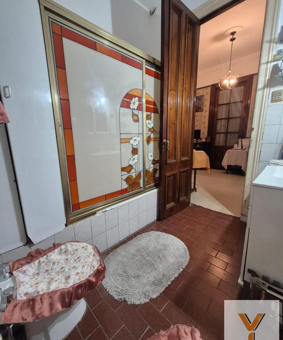 Foto de PH en Venta - 3 Dormitorios 1 Baño - 98mts - Caballito, imagen 1