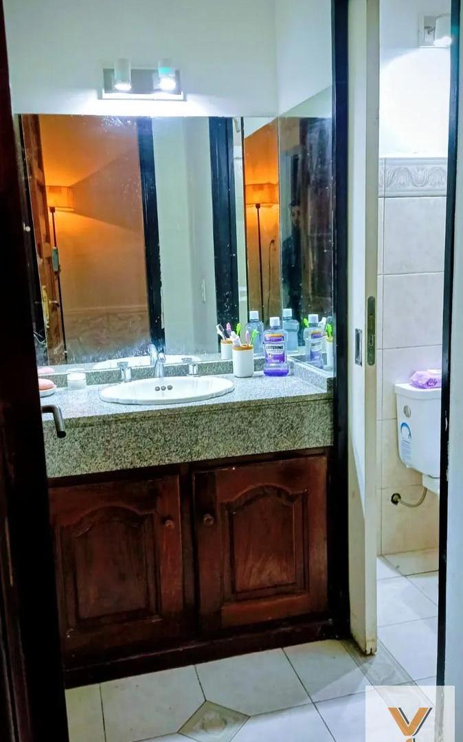 Foto de Casa en Venta - 3 Dormitorios 2 Baños - 194mts - General San Martin, imagen 3