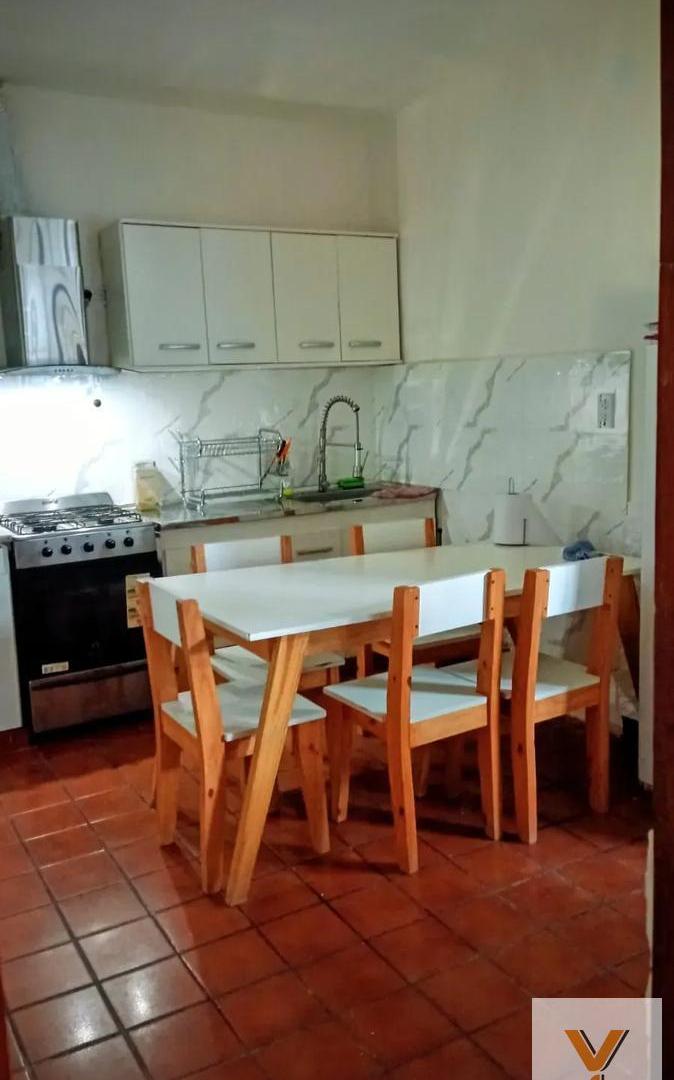 Foto de Casa en Venta - 3 Dormitorios 2 Baños - 194mts - General San Martin, imagen 1