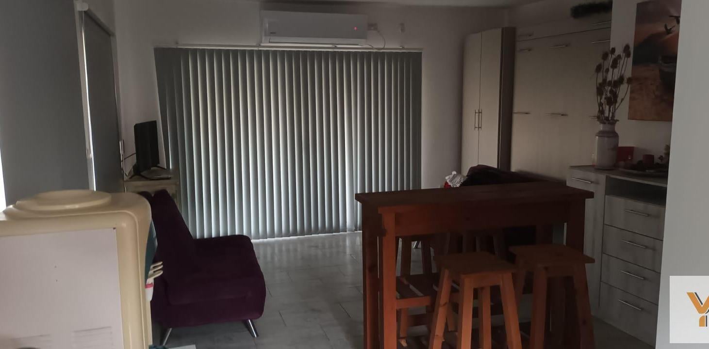 Foto de Casa en alquiler - 1 Ambiente - Villa Parque Sicardi, La Plata, imagen 4