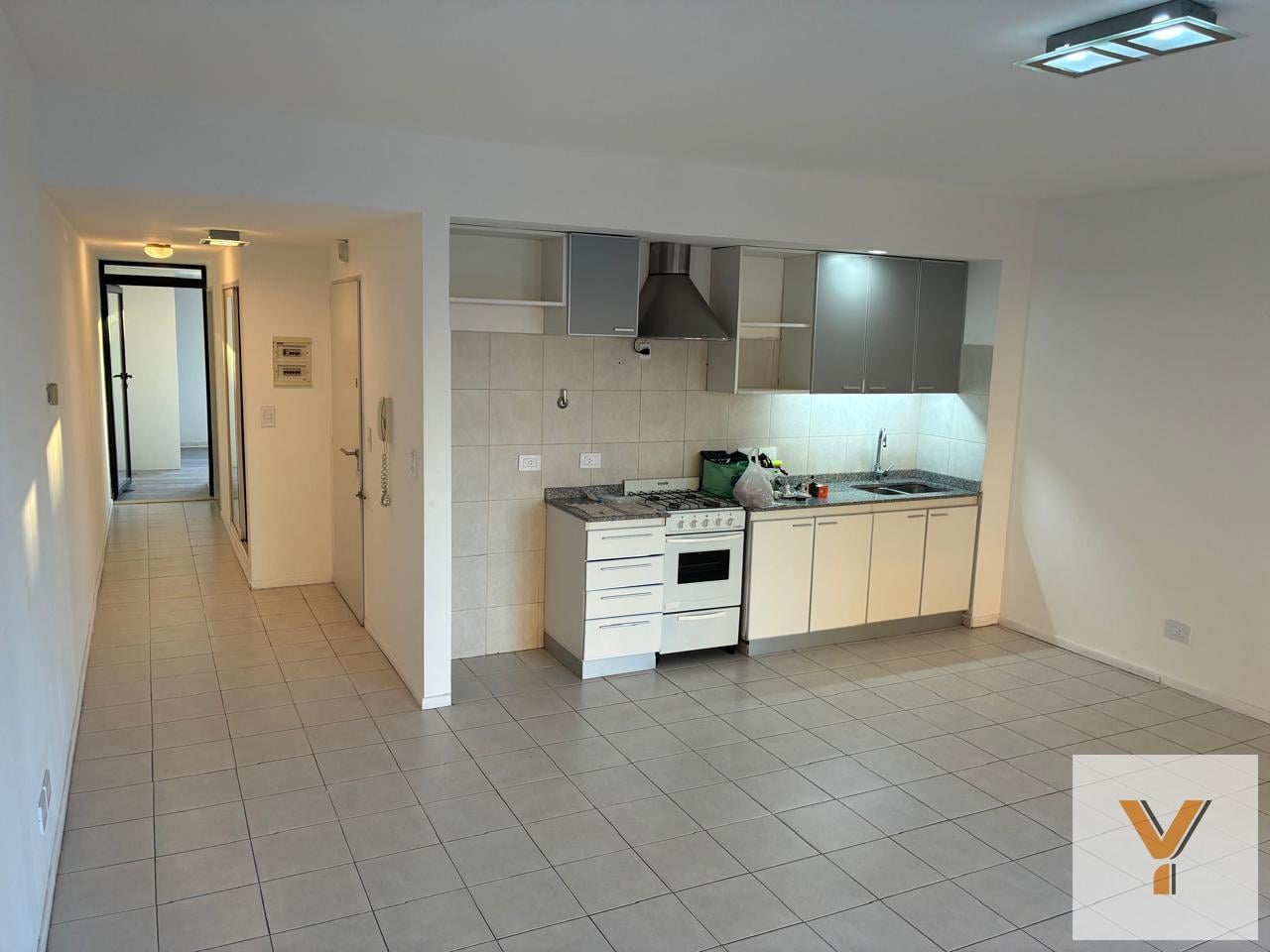 Foto de Departamento en Venta - 1 Dormitorio 1 Baño - 52mts - Monserrat, imagen 2