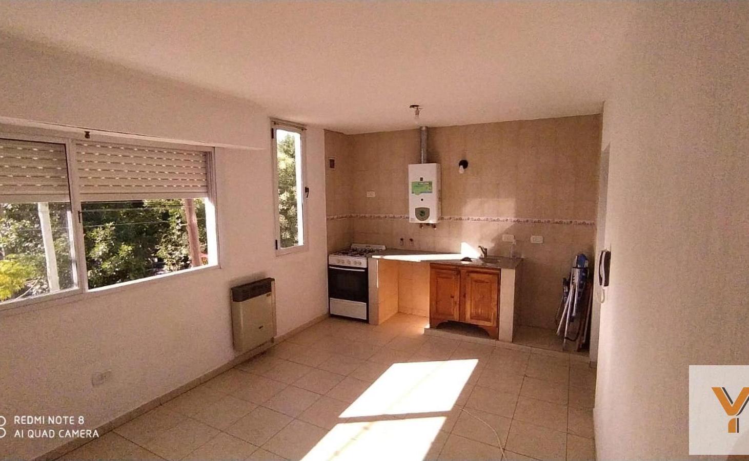 Foto de Departamento en Alquiler - 1 Dormitorio 1 Baño - 36mts - Berisso, imagen 2