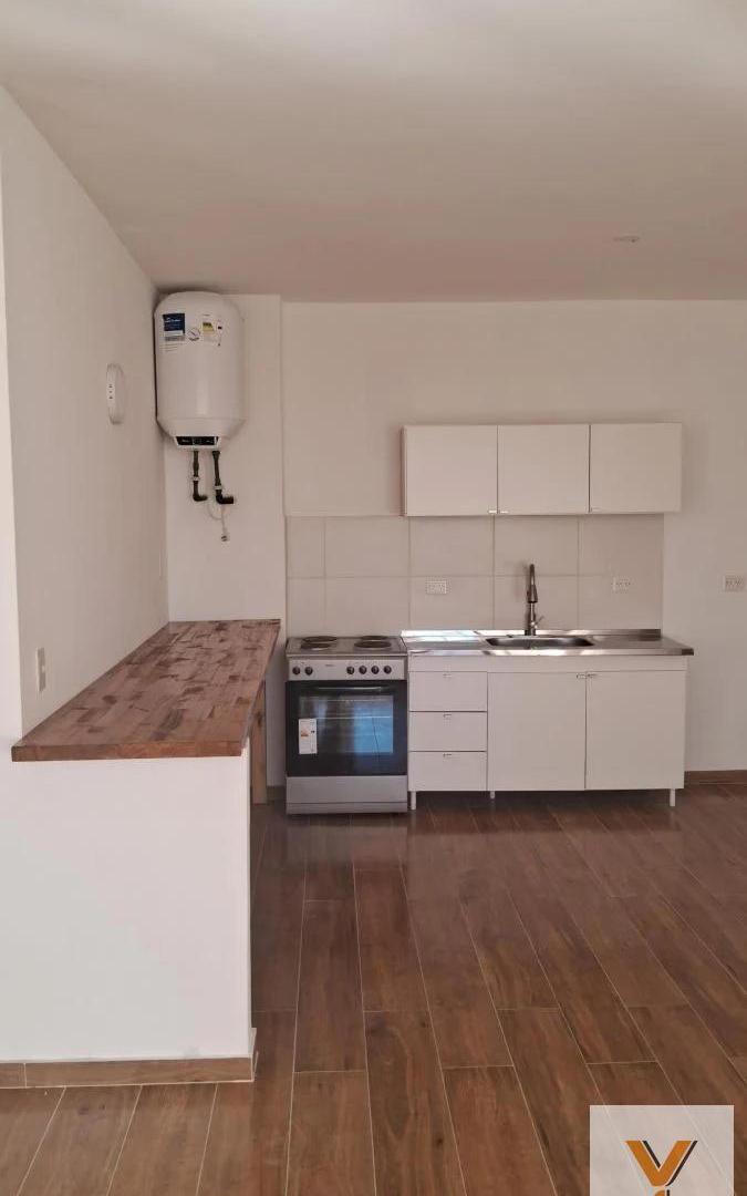 Foto de Departamento en Venta - 2 Dormitorios 2 Baños - 180mts - Recoleta, imagen 3