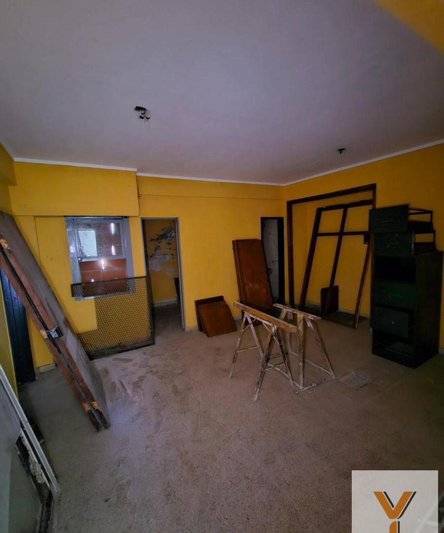Foto de Local en Venta - 1 Baño - 800mts - La Plata, imagen 2