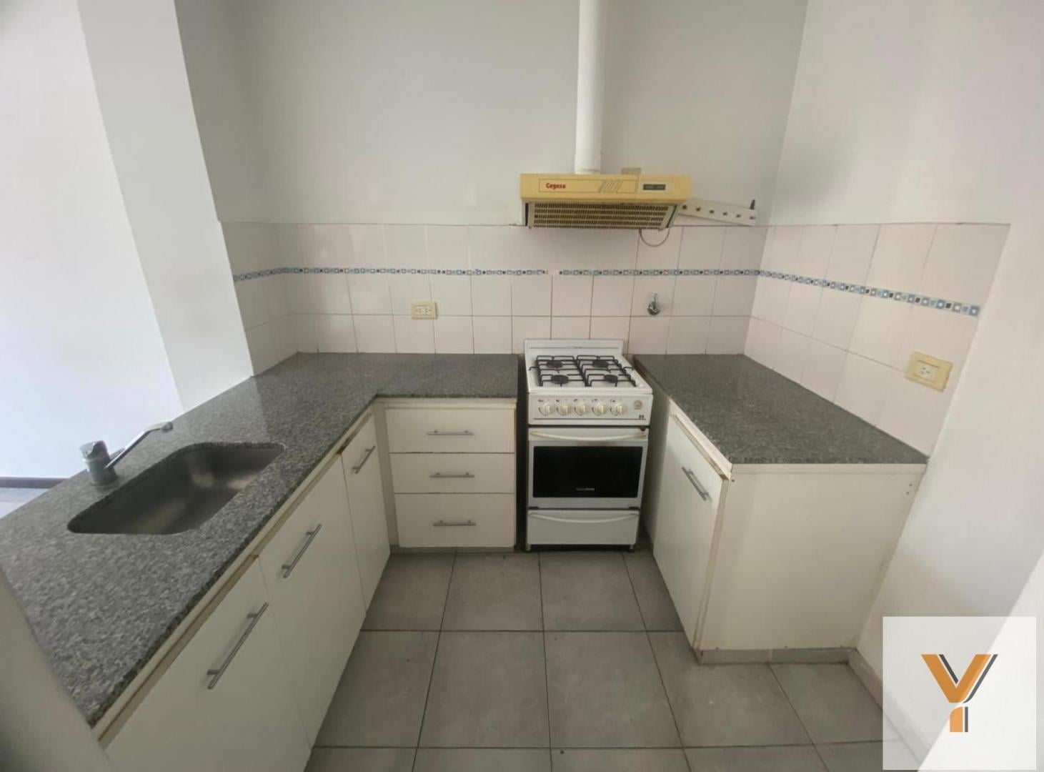 Foto de Departamento en Alquiler - 2 Dormitorios 1 Baño - 60mts - La Plata, imagen 1