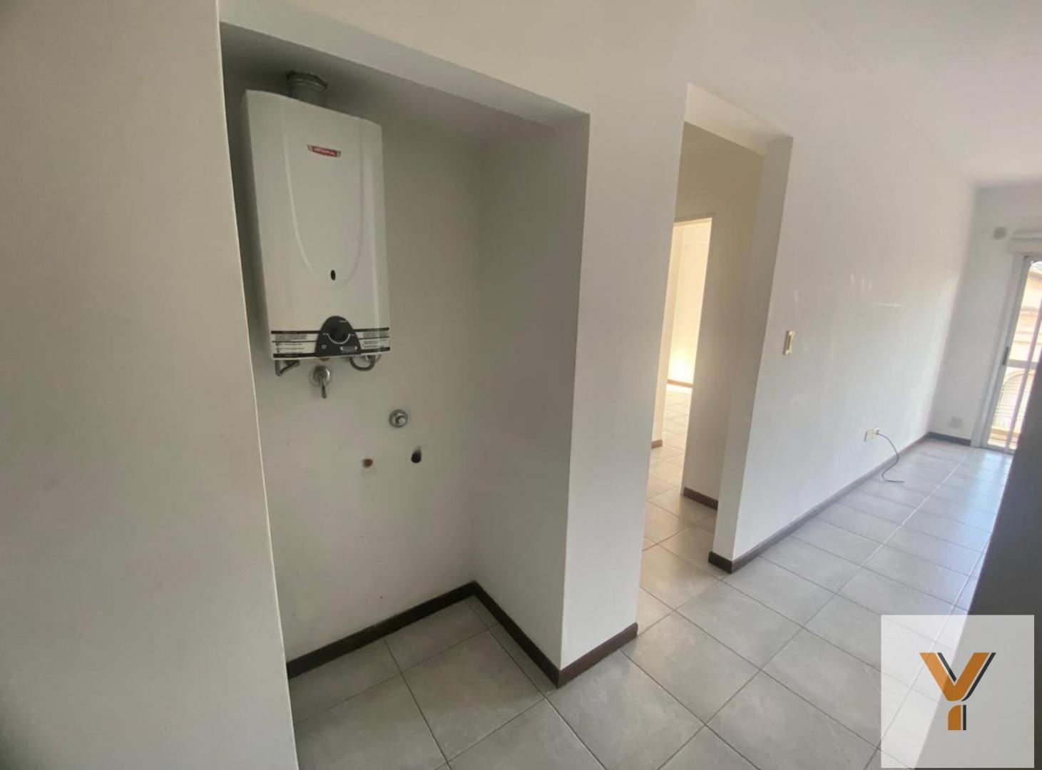 Foto de Departamento en Alquiler - 2 Dormitorios 1 Baño - 60mts - La Plata, imagen 4