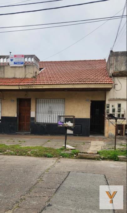 Foto de Casa en Venta - 2 Dormitorios 1 Baño - 400mts - Lanús, imagen 1