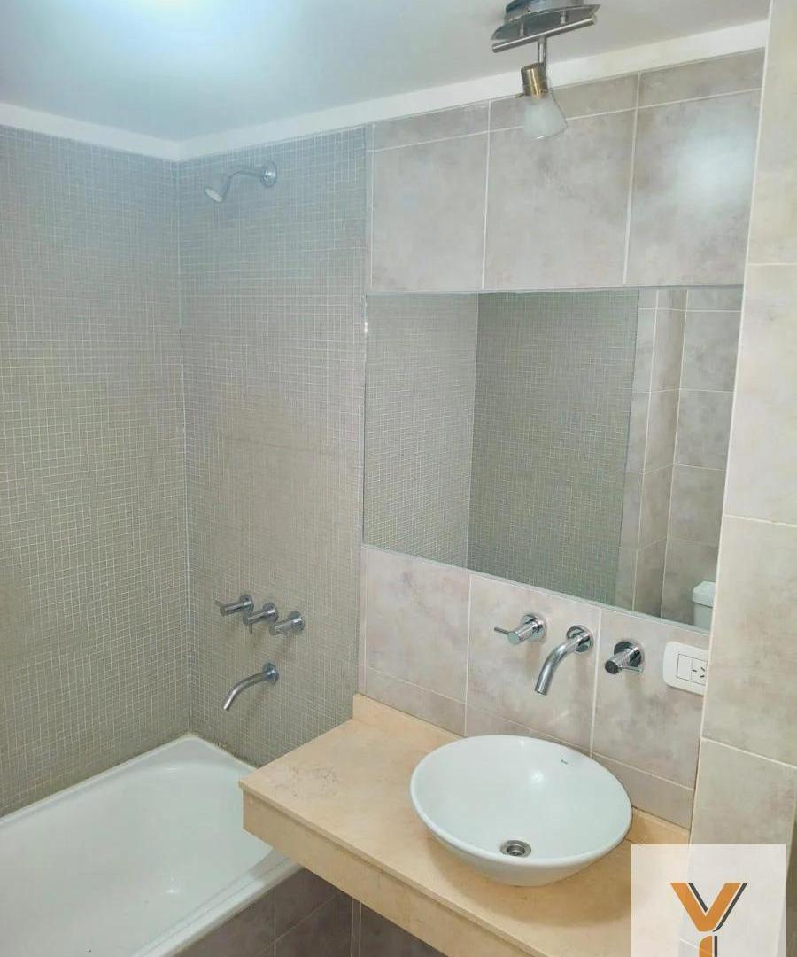 Foto de Departamento en Venta - 1 Dormitorio 1 Baño - 53mts - Villa Urquiza, imagen 3