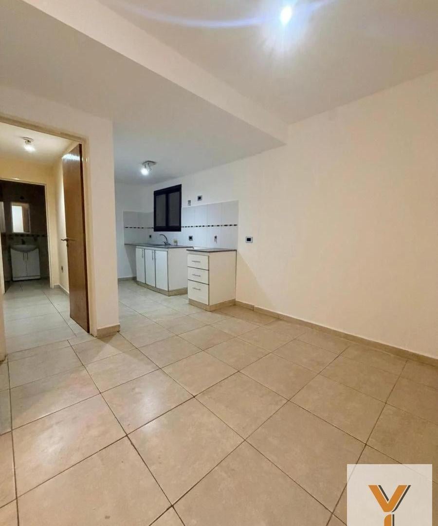Foto de Departamento en Venta - 2 Dormitorios 1 Baño - 70mts - La Plata, imagen 1