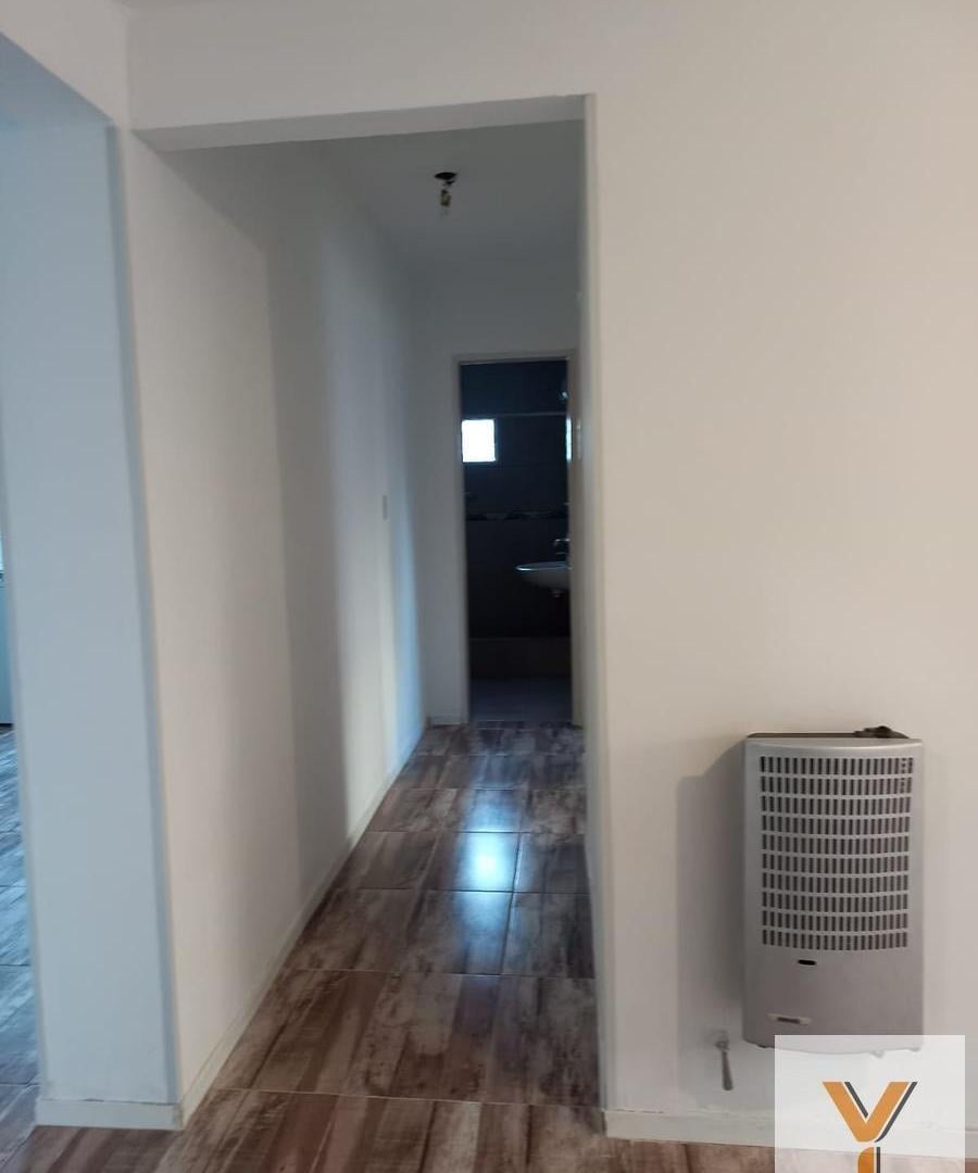 Foto de Departamento en Alquiler - 2 Dormitorios 1 Baño - 65mts - La Plata, imagen 3