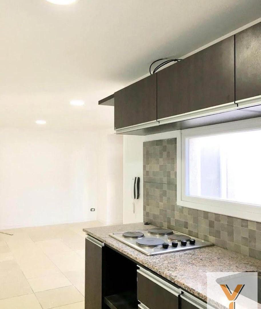 Foto de Departamento en Alquiler - 1 Dormitorio 1 Baño - 50mts - Mar Del Plata, imagen 2