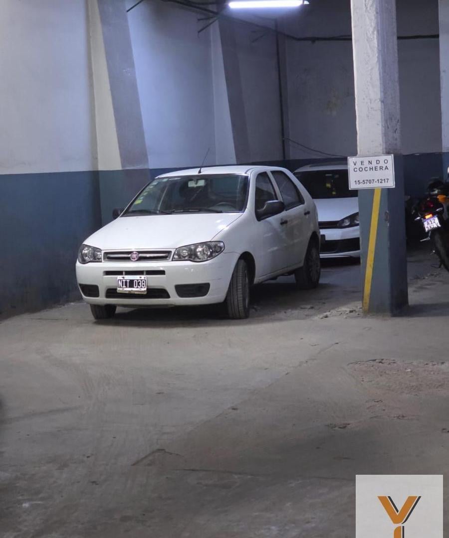 Foto de Cochera en Venta - - 32mts - Balvanera, imagen 2