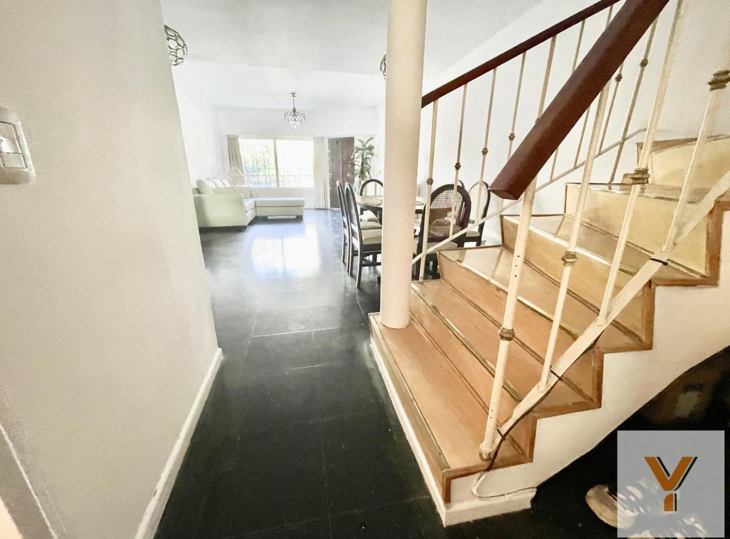 Foto de PH en Venta - 4 Dormitorios 2 Baños - 200.62mts - Boedo, imagen 3