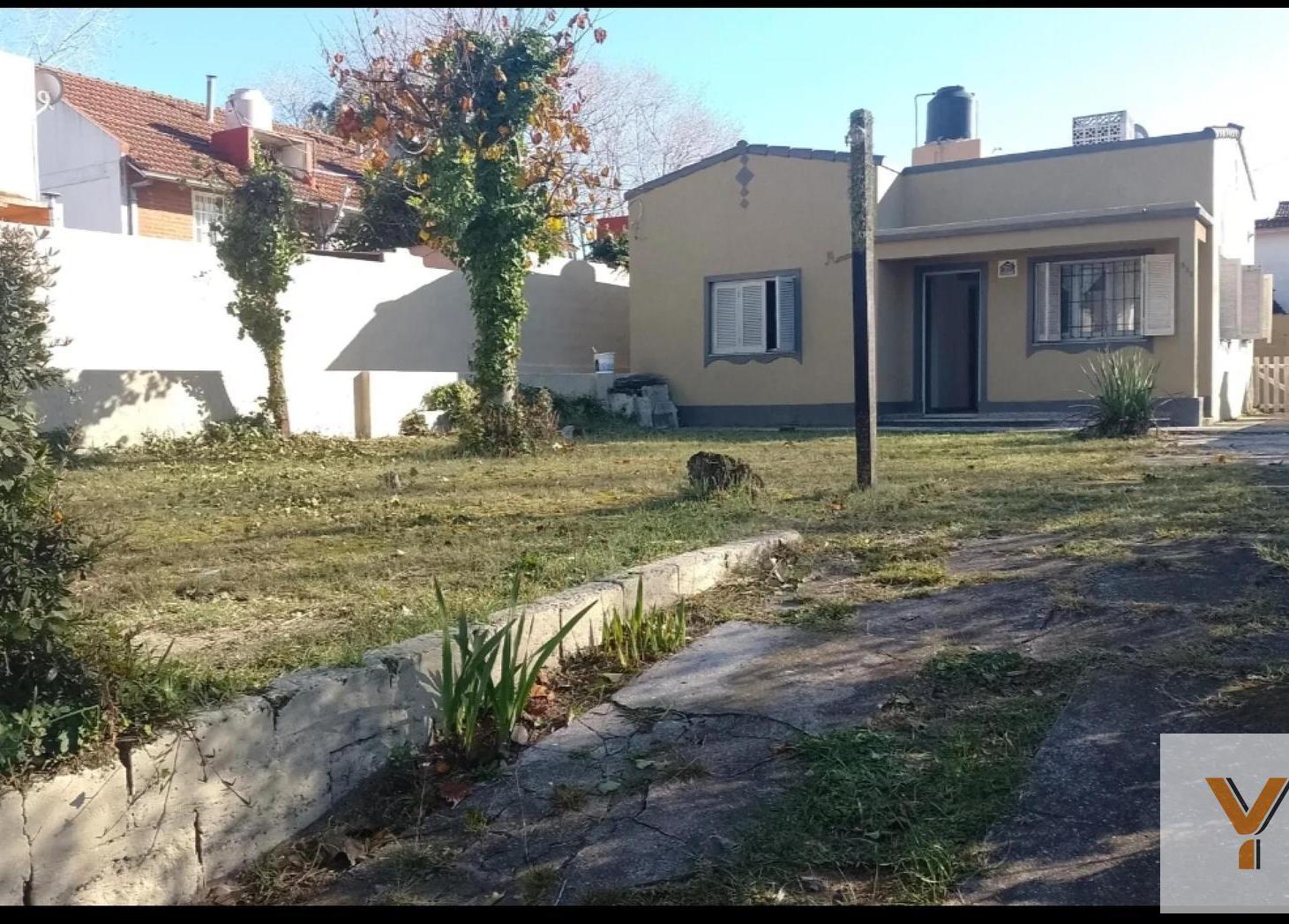 Foto de Casa en Venta - 2 Dormitorios 1 Baño - 312mts - La Lucila Del Mar, imagen 4