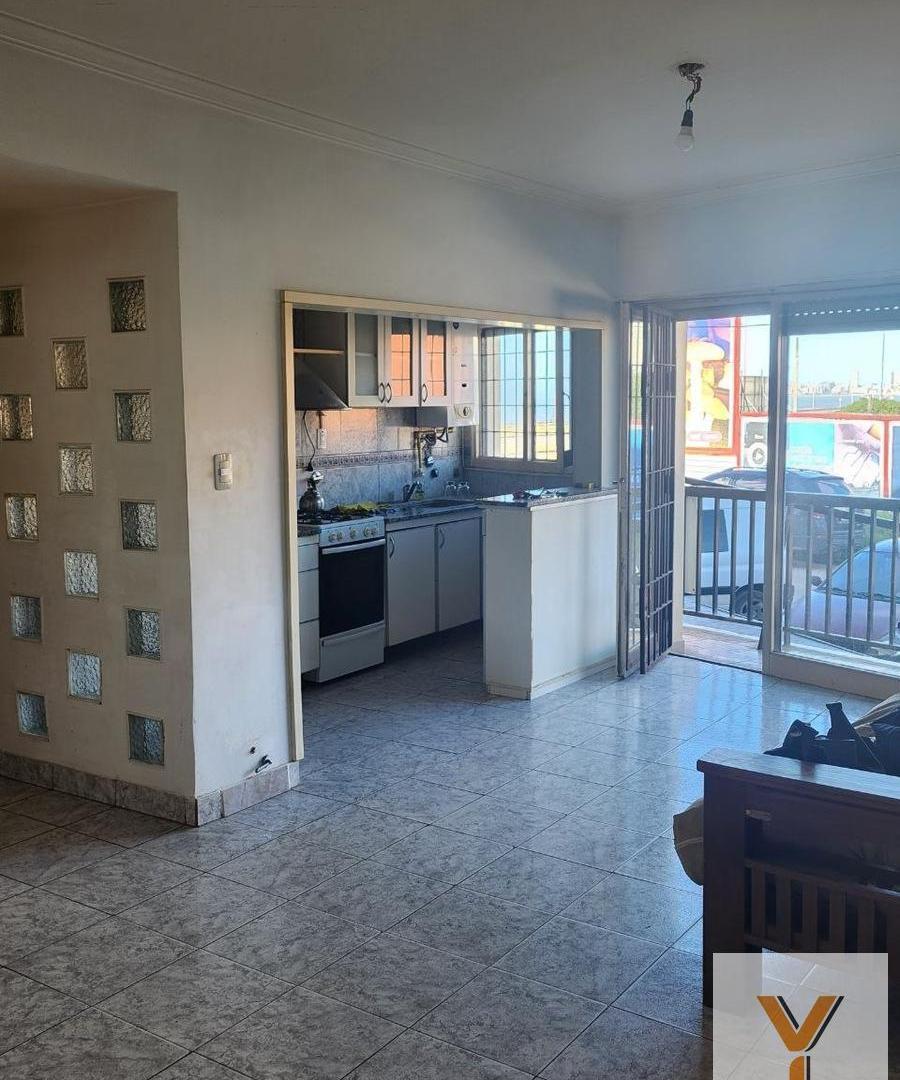 Foto de Departamento en Venta - 2 Dormitorios 1 Baño - 97mts - Mar Del Plata, imagen 4