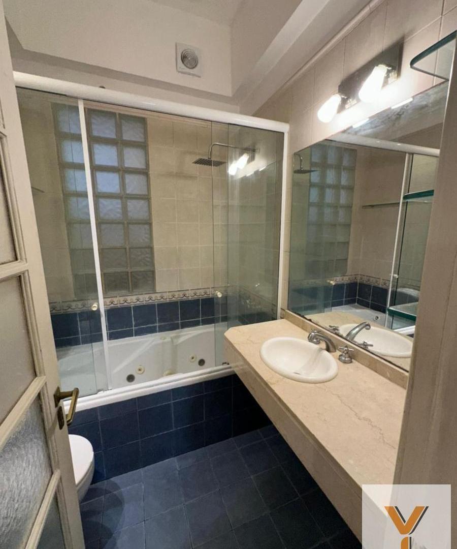 Foto de Departamento en Alquiler - 2 Dormitorios 1 Baño - 70mts - Recoleta, imagen 5