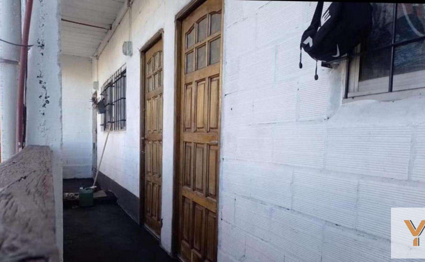 Foto de Edificio Comercial en Venta - 3 Dormitorios 2 Baños - 444mts - Esteban, imagen 2