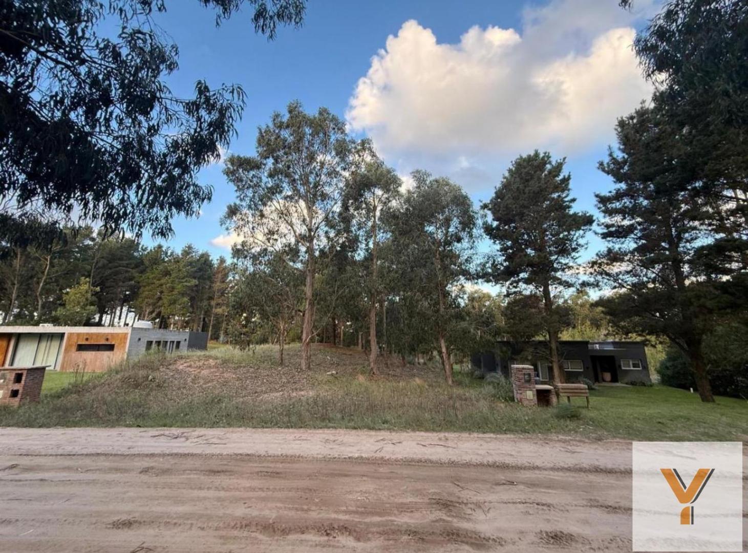 Foto de Terreno en Venta - - 1118mts - Costa Esmeralda, imagen 2