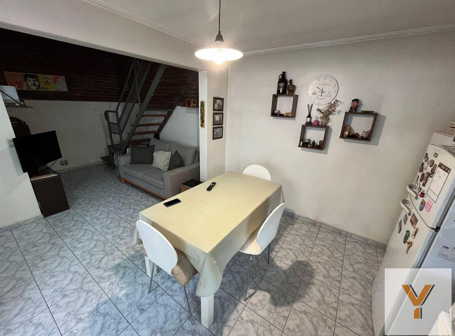 Foto de PH en Venta - 2 Dormitorios 1 Baño - 51mts - La Plata, imagen 2