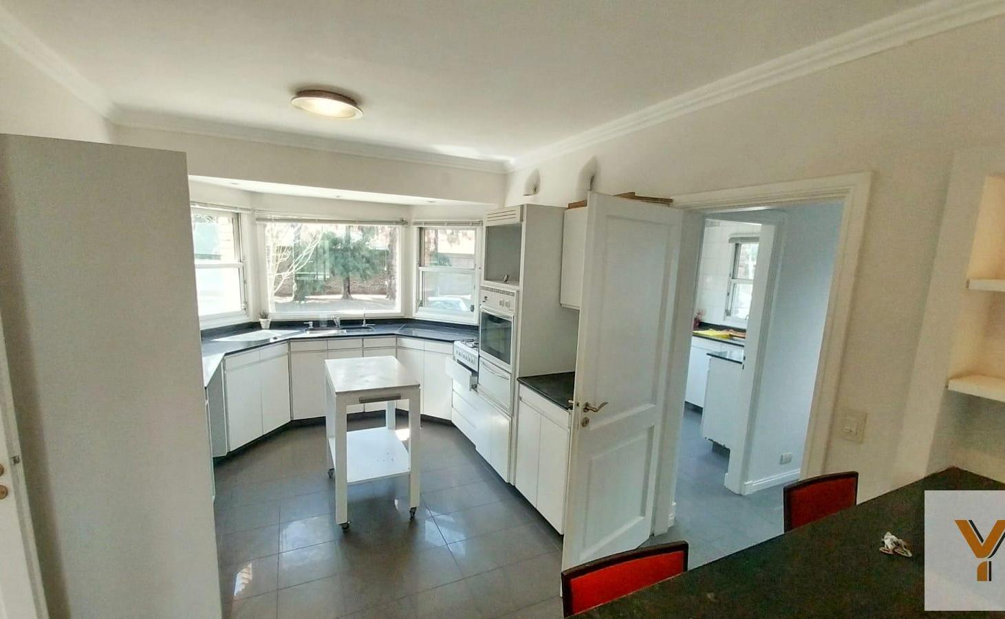 Foto de Casa en Alquiler - 3 Dormitorios 4 Baños - 842mts - Tigre, imagen 3