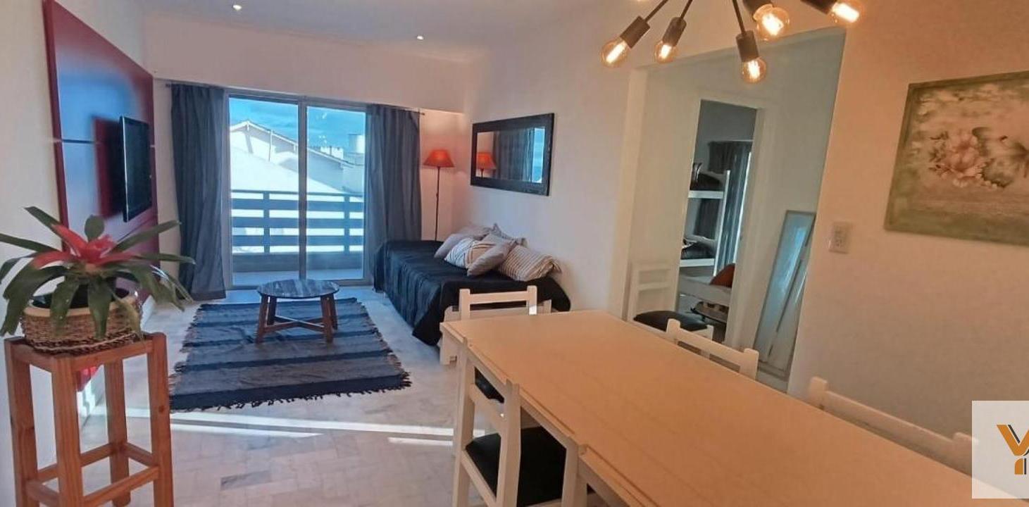 Foto de Departamento en Venta - 2 Dormitorios 1 Baño - 142mts - Mar Del Plata, imagen 2