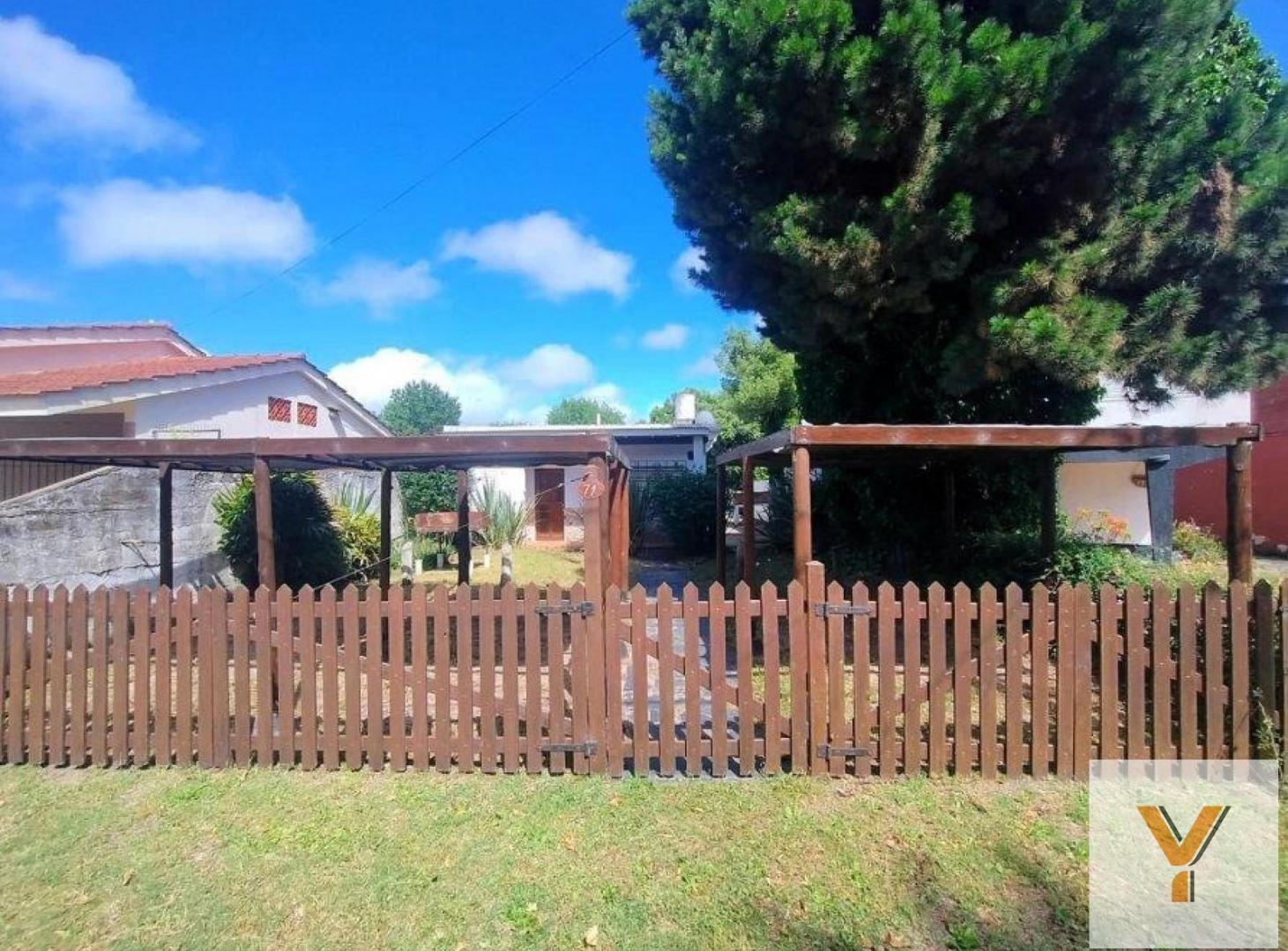 Foto de Casa en Venta - 5 Dormitorios 4 Baños - 300mts - Santa Teresita, imagen 5