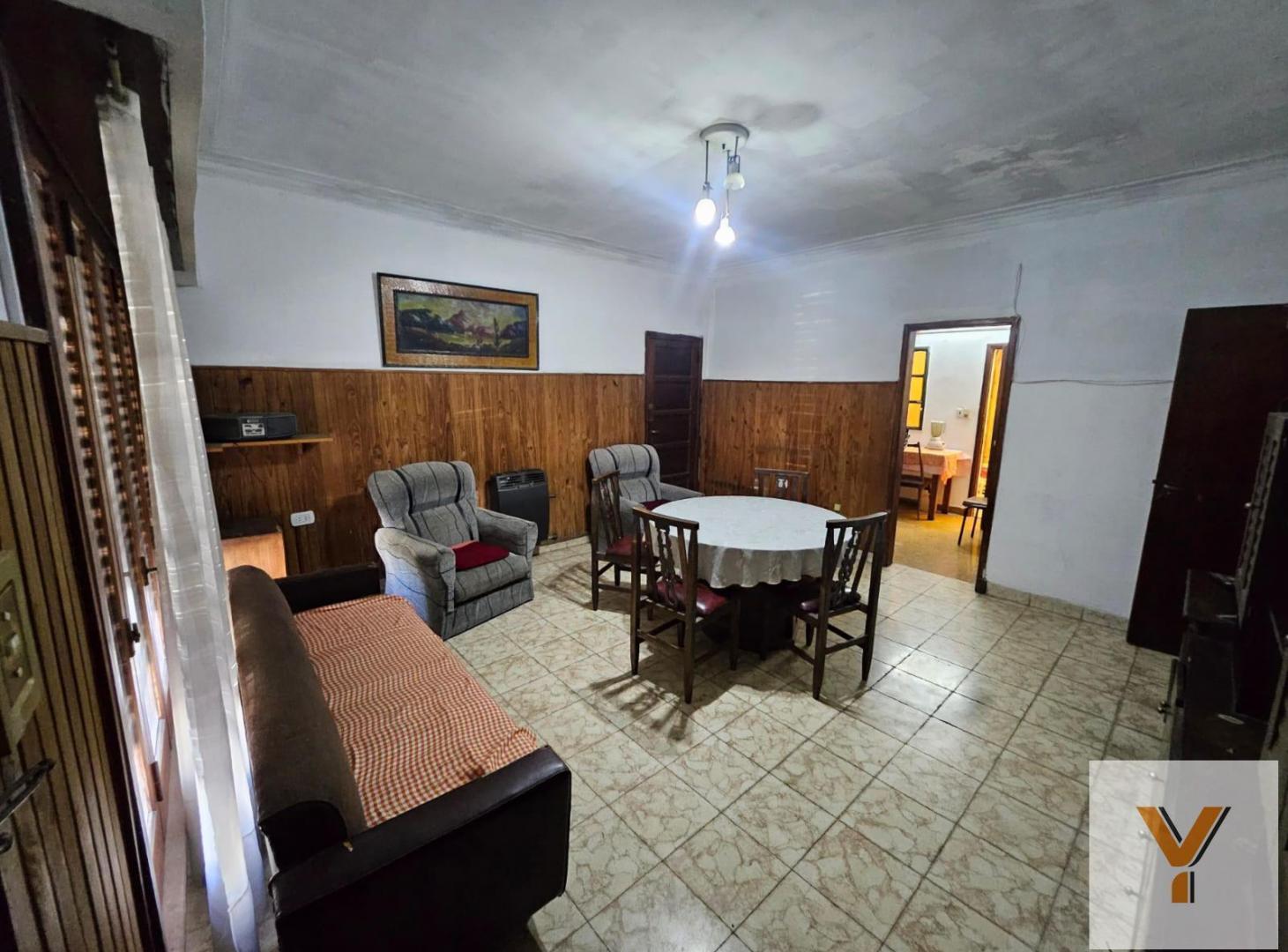 Foto de Casa en Venta - 3 Dormitorios 1 Baño - 130mts - La Plata, imagen 4