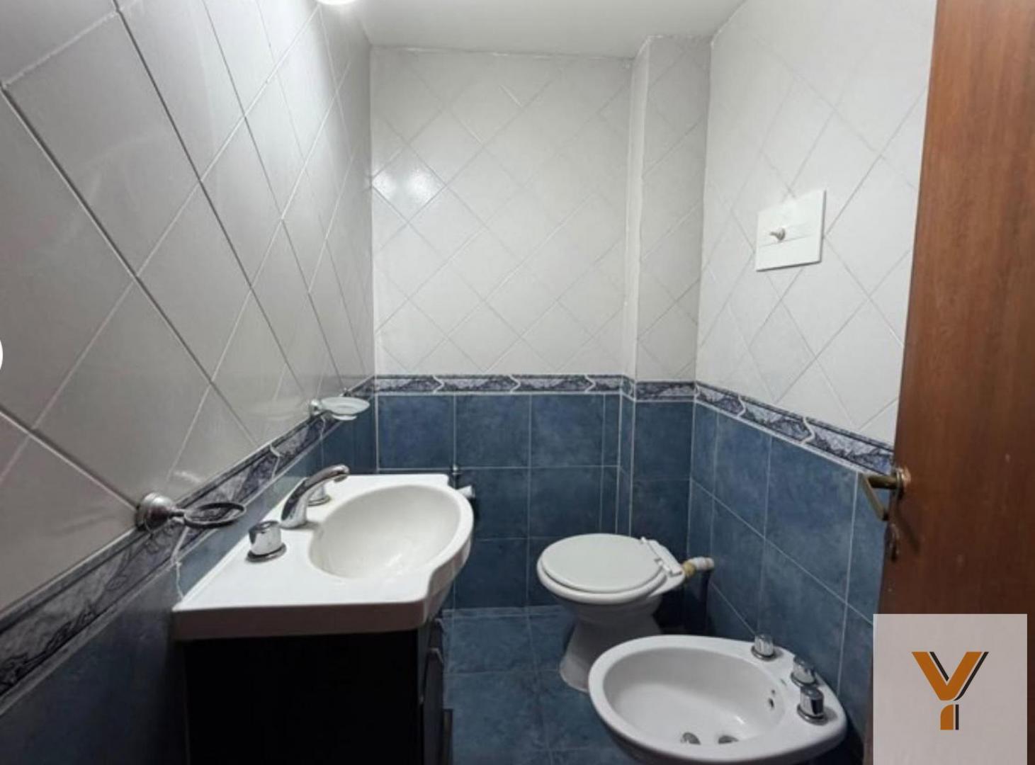 Foto de Casa en Venta - 3 Dormitorios 2 Baños - 120mts - Mar Del Plata, imagen 2