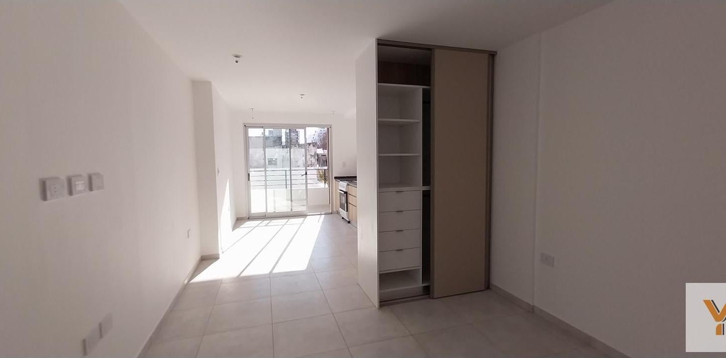 Foto de Departamento en Alquiler - Monoambiente 1 Baño - 38mts - La Plata, imagen 3
