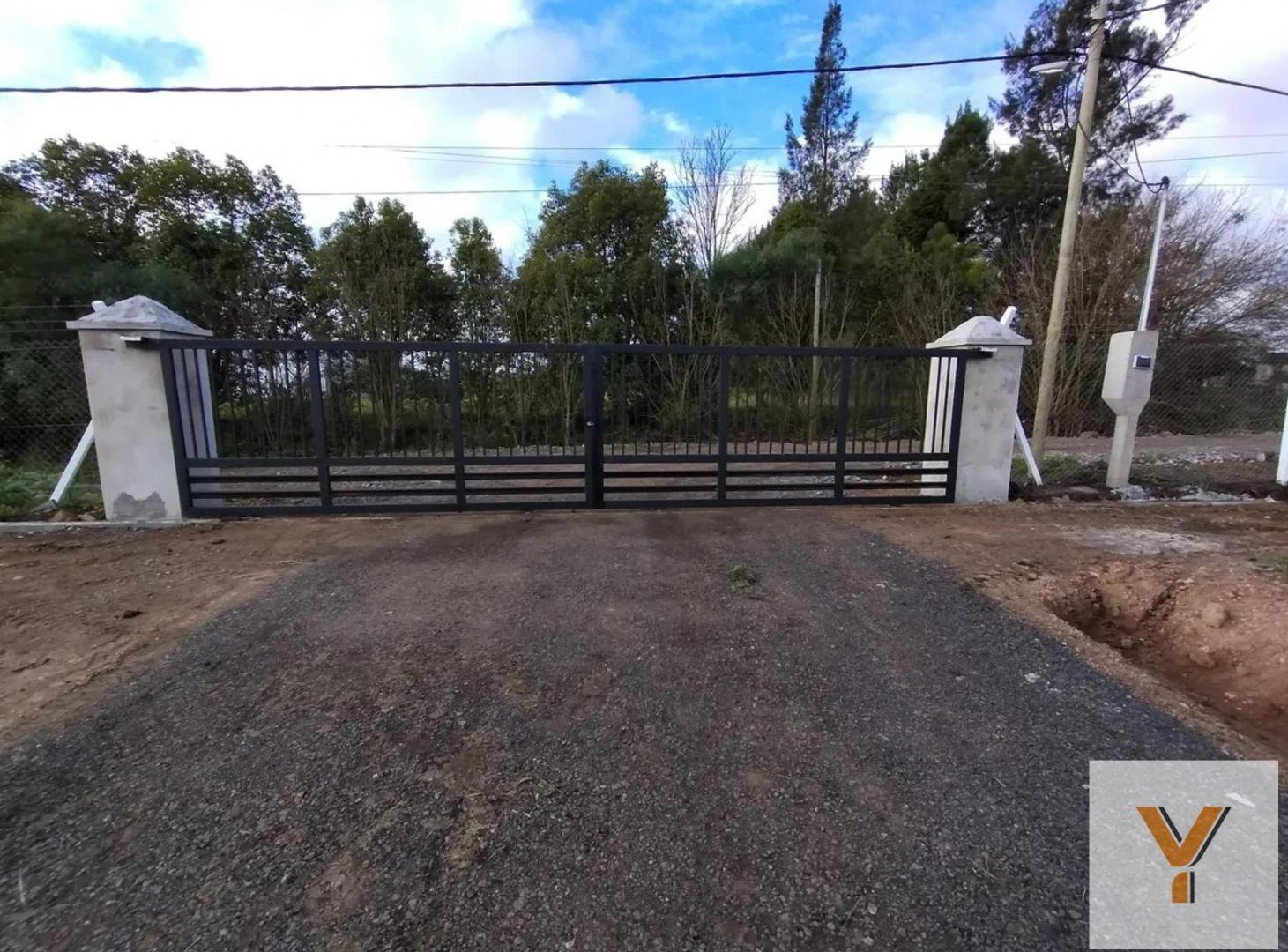 Foto de Terreno en Venta - - 303mts - La Plata, imagen 1