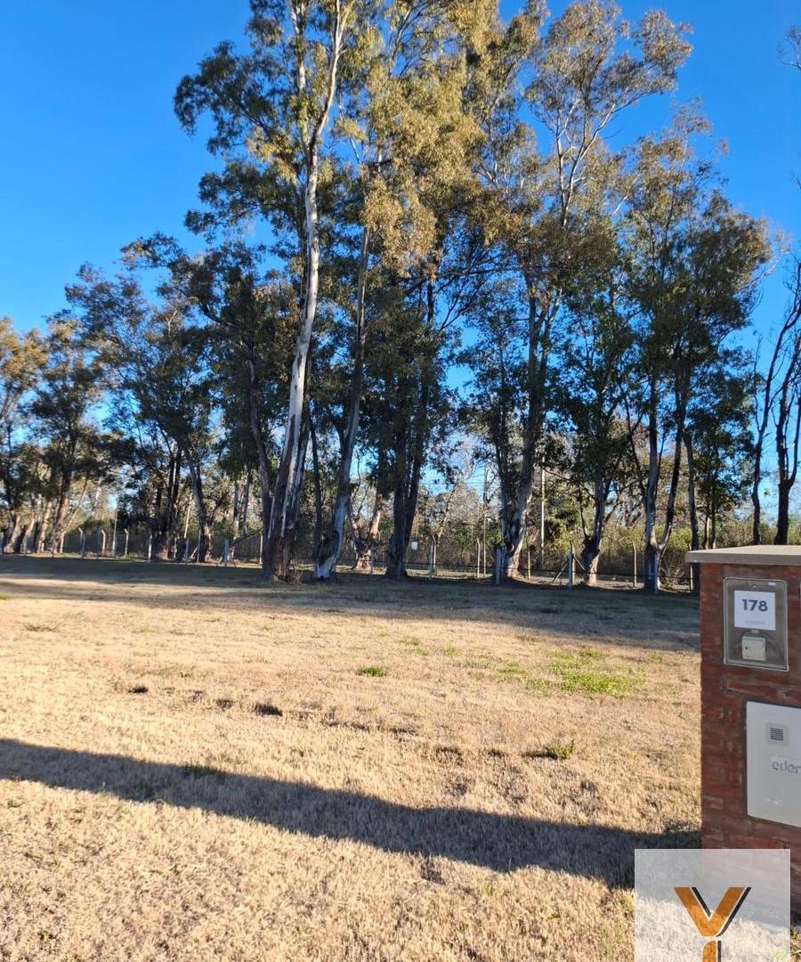 Foto de Terreno en Venta - - 525.6mts - Pilar, imagen 3