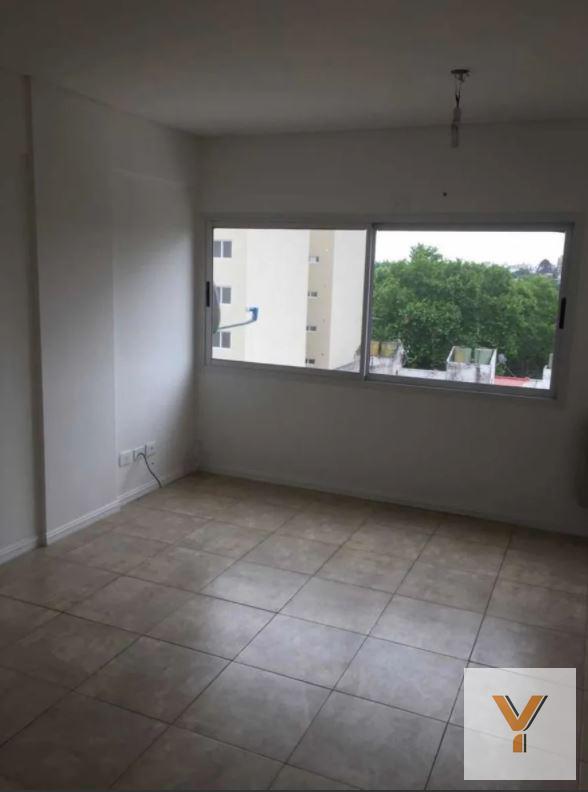 Foto de Departamento VENTA - 1 dormitorio 1 baño - 37mts2 totales - Moron, imagen 4
