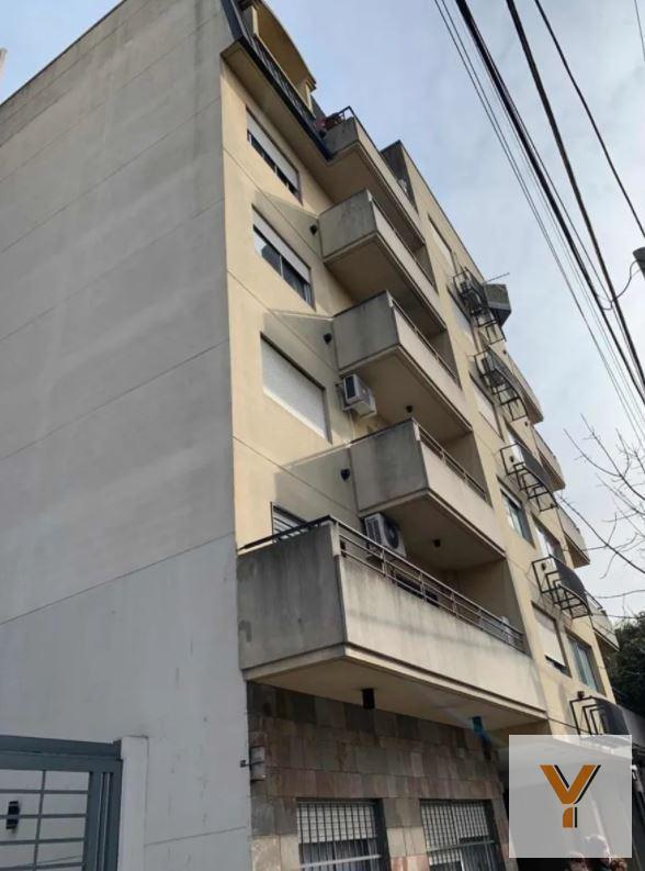 Foto de Departamento VENTA - 1 dormitorio 1 baño - 37mts2 totales - Moron, imagen 2