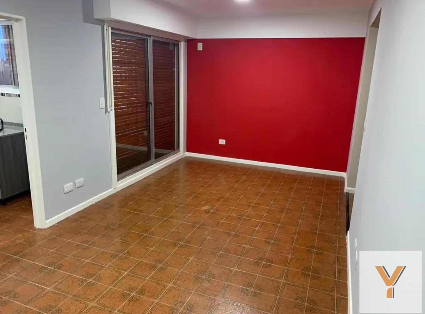 Foto de Departamento en Venta - 2 Dormitorios 1 Baño - 60mts - Morón, imagen 3