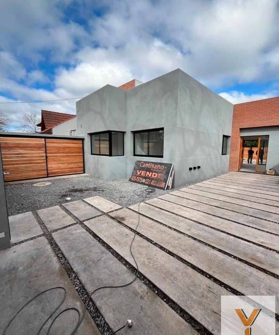 Foto de Casa en Venta - 3 Dormitorios 2 Baños - 300mts - La Plata - City Bell, imagen 5